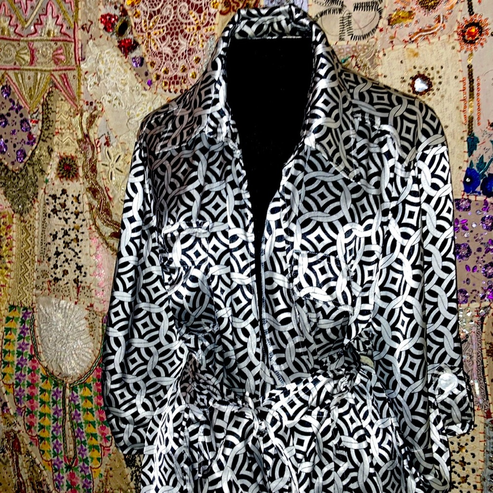 95% Polyester 5% Spandex wrapped closure